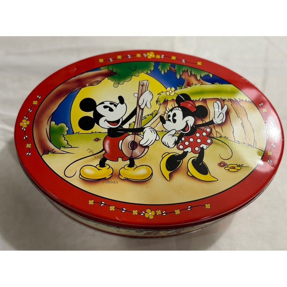 Mickey Mouse Lot of 12 Vintage Figurine Keychains And 1996 Metal Tin And Clips